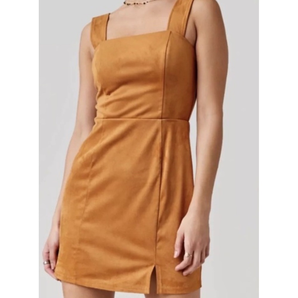 Mi Ami‎ Women Camel Faux Suede Square Neck Sleeveless Mini Dress with Slit Large